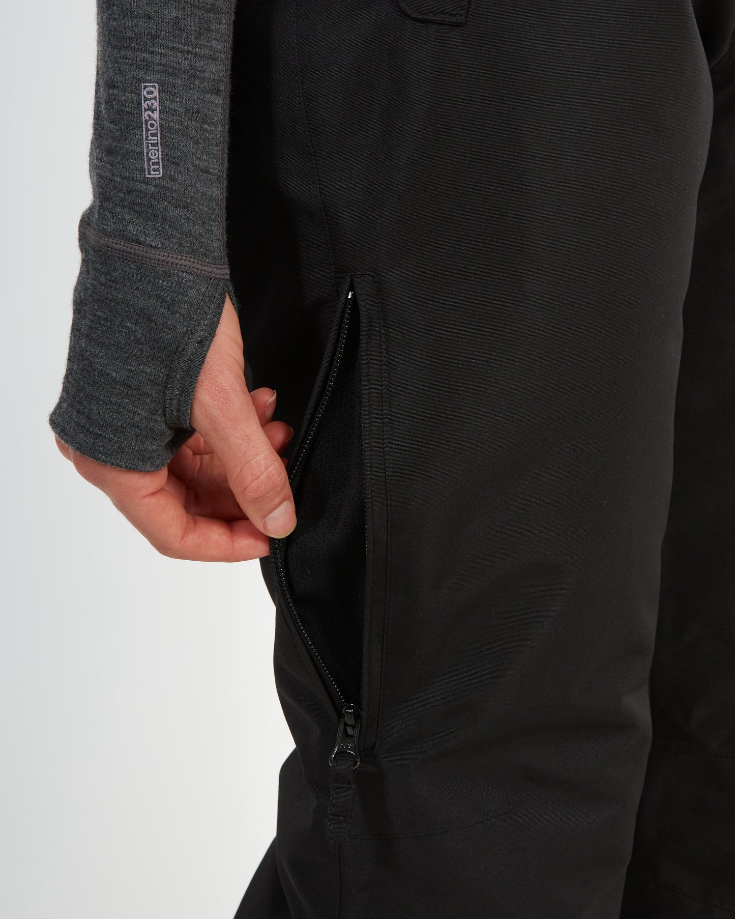 Smooch Womens Ski Pants - Shorter Leg Black