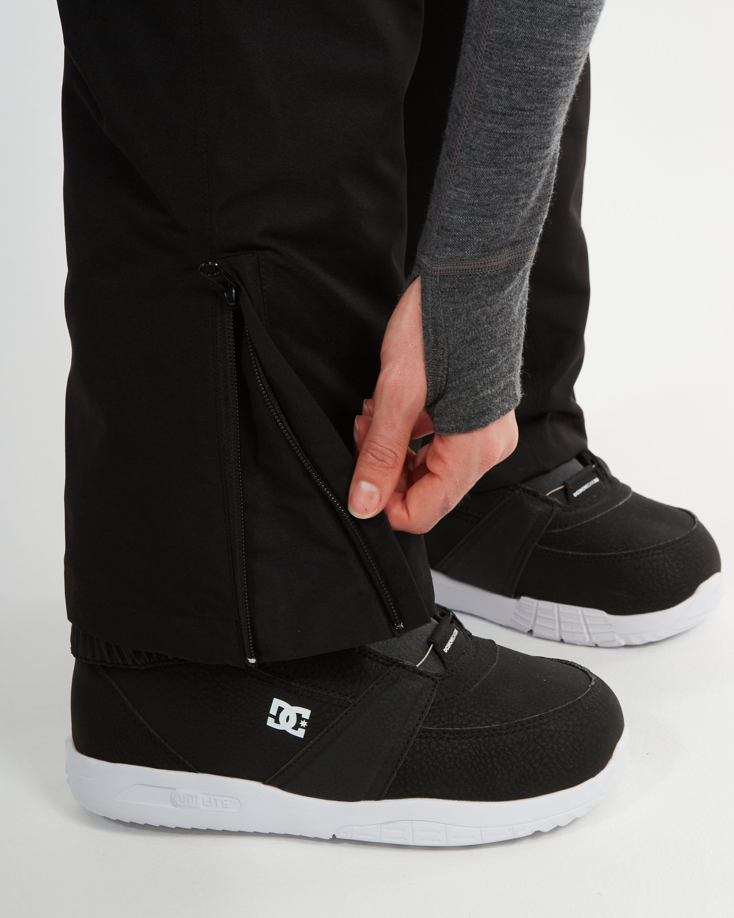 Smooch Womens Ski Pants - Shorter Leg Black